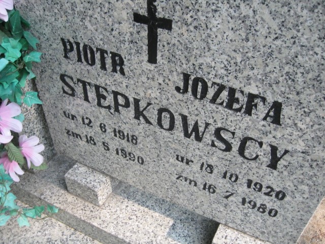 Marek Zawadzki 1961 Legnica - Grobonet - Wyszukiwarka osób pochowanych