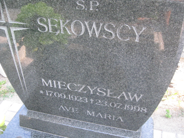 Mieczysław Sękowski 1923 Legnica - Grobonet - Wyszukiwarka osób pochowanych