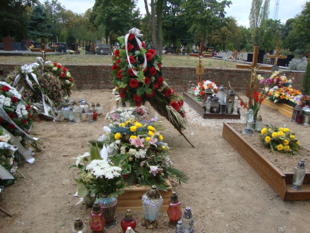 Jadwiga Siedlecka 1948 Legnica - Grobonet - Wyszukiwarka osób pochowanych