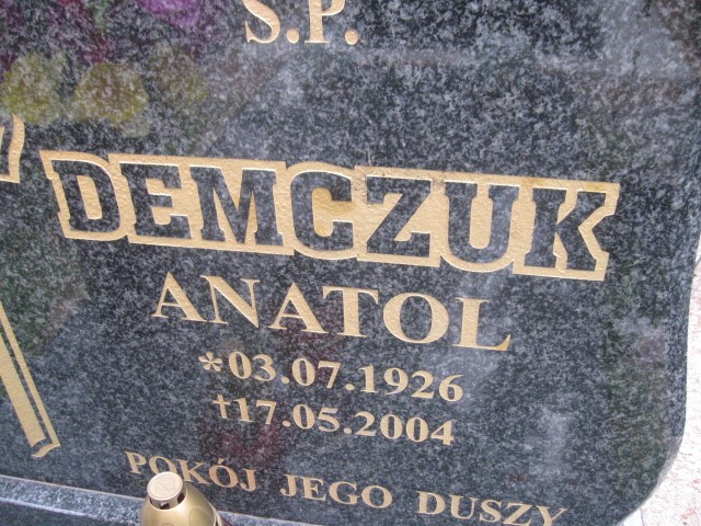 Tadeusz Demczuk 1949 Legnica - Grobonet - Wyszukiwarka osób pochowanych