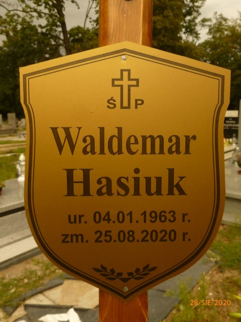 Waldemar Hasiuk 1963 Legnica - Grobonet - Wyszukiwarka osób pochowanych