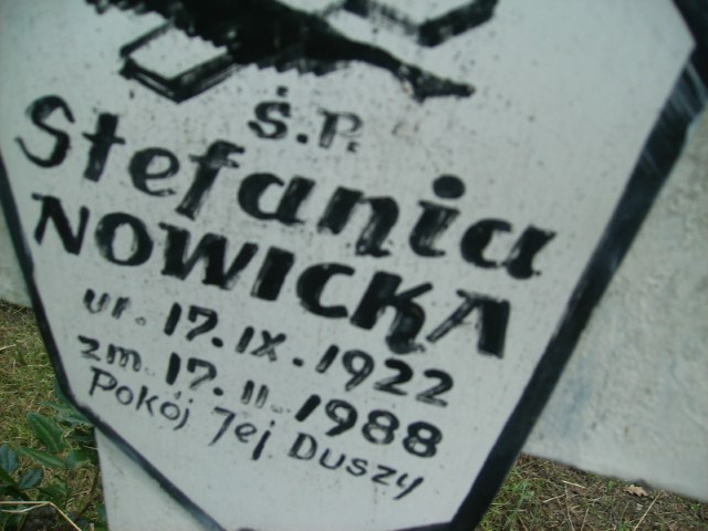 Stefania Nowicka 1922 Legnica - Grobonet - Wyszukiwarka osób pochowanych