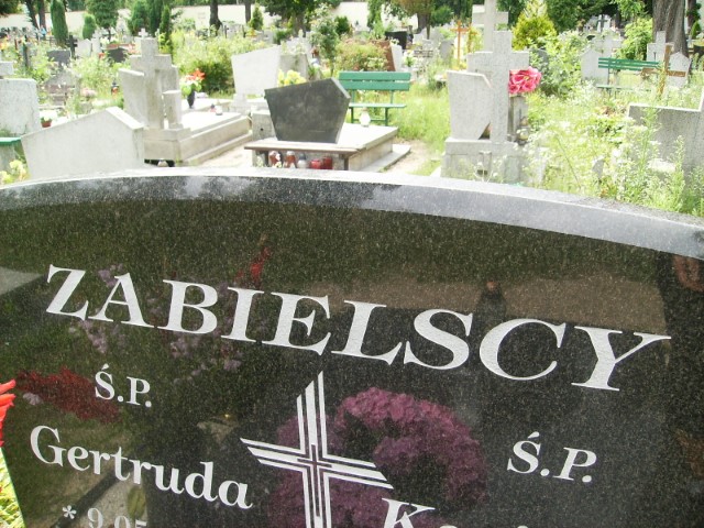 Kazimierz Zabielski 1900 Legnica - Grobonet - Wyszukiwarka osób pochowanych