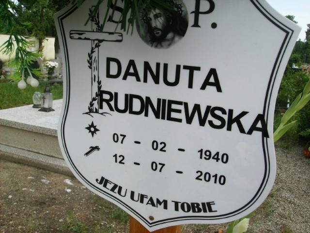 Elżbieta Metera 1959 Legnica - Grobonet - Wyszukiwarka osób pochowanych