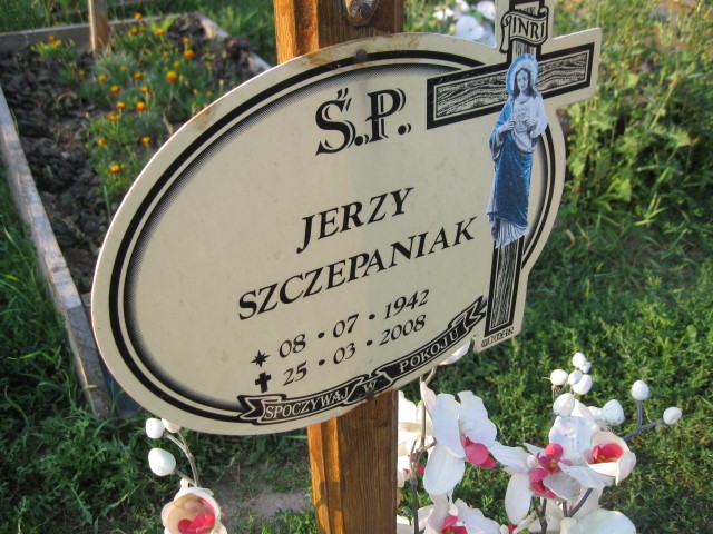 Waldemar Szczepaniak 1979 Legnica - Grobonet - Wyszukiwarka osób pochowanych