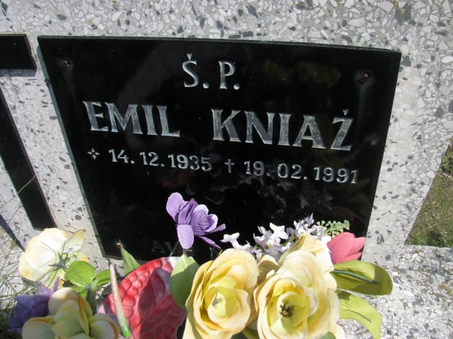 Emil Kniaź 1935 Legnica - Grobonet - Wyszukiwarka osób pochowanych