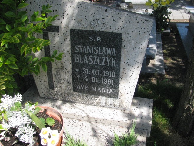 Stanisława Błaszczyk 1910 Legnica - Grobonet - Wyszukiwarka osób pochowanych