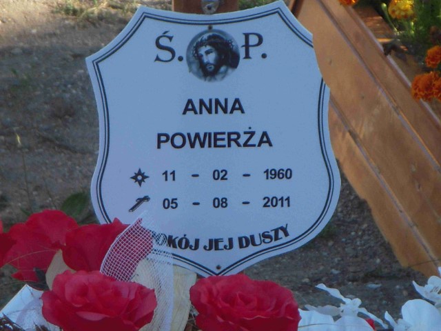 Anna Powierża 1960 Legnica - Grobonet - Wyszukiwarka osób pochowanych