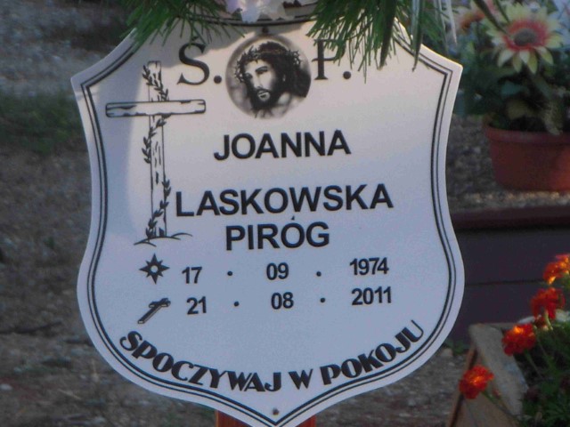 Joanna Laskowska - Piróg 1974 Legnica - Grobonet - Wyszukiwarka osób pochowanych