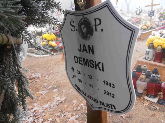Jan Demski 1943 Legnica - Grobonet - Wyszukiwarka osób pochowanych