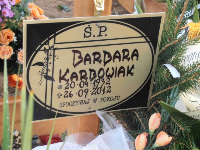 Barbara Karbowiak 1932 Legnica - Grobonet - Wyszukiwarka osób pochowanych