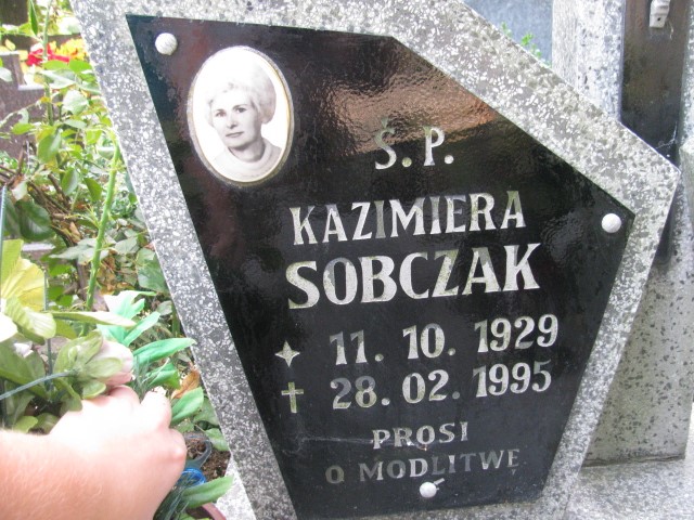 Julian Ostrowski 1901 Legnica - Grobonet - Wyszukiwarka osób pochowanych