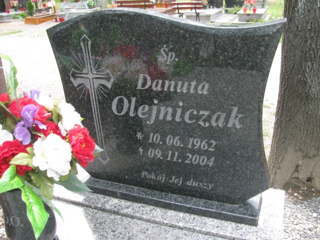 Danuta Olejniczak 1962 Legnica - Grobonet - Wyszukiwarka osób pochowanych