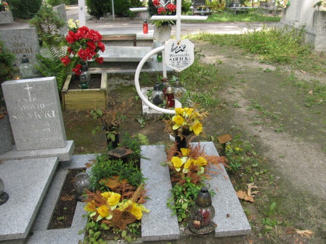 Weronika Sawicka 1946 Legnica - Grobonet - Wyszukiwarka osób pochowanych