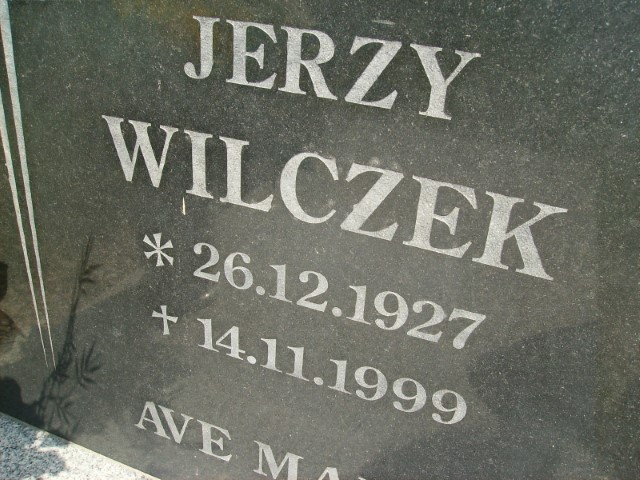 Jerzy Wilczek 1927 Legnica - Grobonet - Wyszukiwarka osób pochowanych