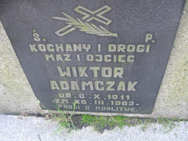 Wiktor Adamczak 1911 Legnica - Grobonet - Wyszukiwarka osób pochowanych