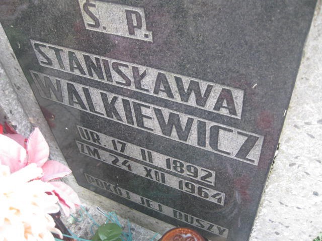 Stanisława Walkiewicz 1893 Legnica - Grobonet - Wyszukiwarka osób pochowanych