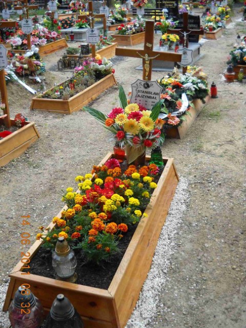 Grób Stanisław Ajzynbał