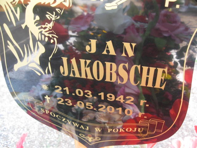 Mariola Pasikowska 1990 Legnica - Grobonet - Wyszukiwarka osób pochowanych