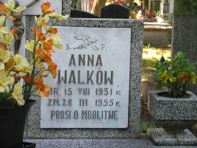 Anna Walków 1931 Legnica - Grobonet - Wyszukiwarka osób pochowanych