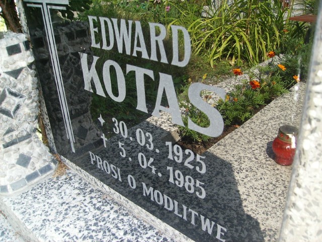 Roman Piwowarczyk 1951 Legnica - Grobonet - Wyszukiwarka osób pochowanych