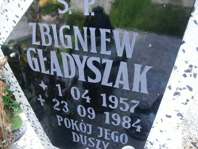 Zbigniew Gładyszak 1957 Legnica - Grobonet - Wyszukiwarka osób pochowanych
