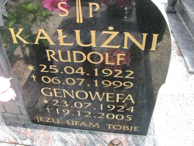 Krystyna Adamczyk 1946 Legnica - Grobonet - Wyszukiwarka osób pochowanych