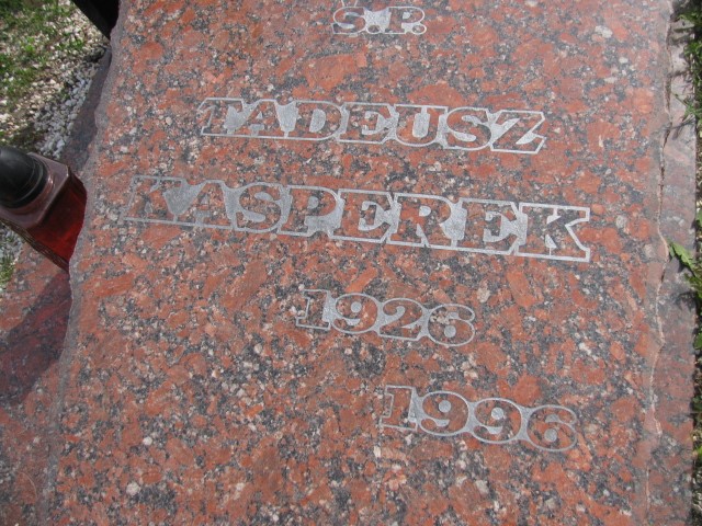 Tadeusz Kasperek 1926 Legnica - Grobonet - Wyszukiwarka osób pochowanych