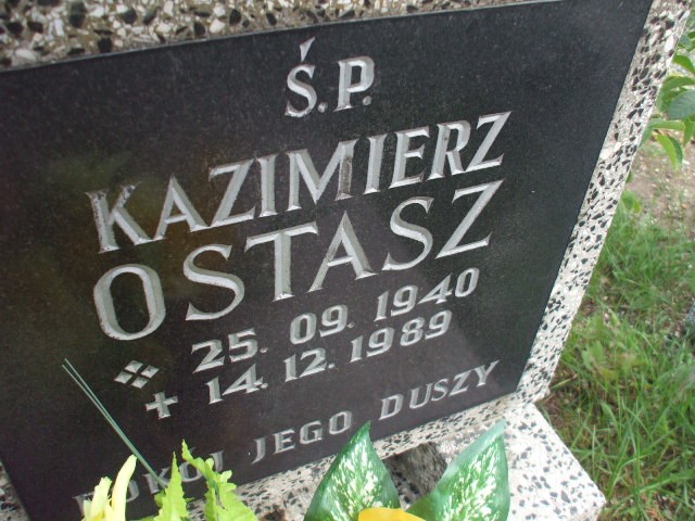 Kazimierz Ostasz 1940 Legnica - Grobonet - Wyszukiwarka osób pochowanych