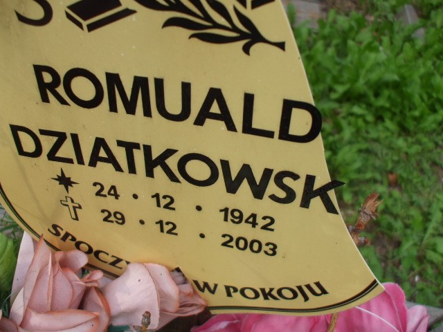 Romuald Dziatkowski 1942 Legnica - Grobonet - Wyszukiwarka osób pochowanych