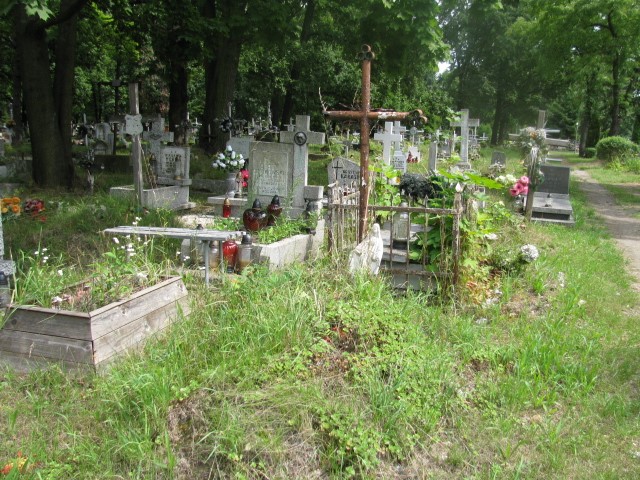  NN Legnica - Grobonet - Wyszukiwarka osób pochowanych