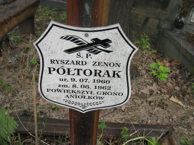 Ryszard Półtorak 1960 Legnica - Grobonet - Wyszukiwarka osób pochowanych