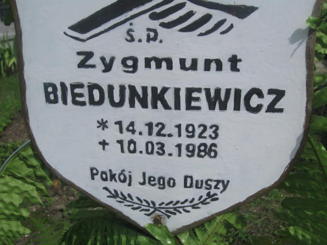 Zygmunt Biedunkiewicz 1923 Legnica - Grobonet - Wyszukiwarka osób pochowanych