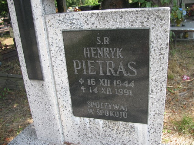 Henryk Pietras 1944 Legnica - Grobonet - Wyszukiwarka osób pochowanych