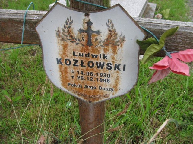 Ludwik Kozłowski 1930 Legnica - Grobonet - Wyszukiwarka osób pochowanych