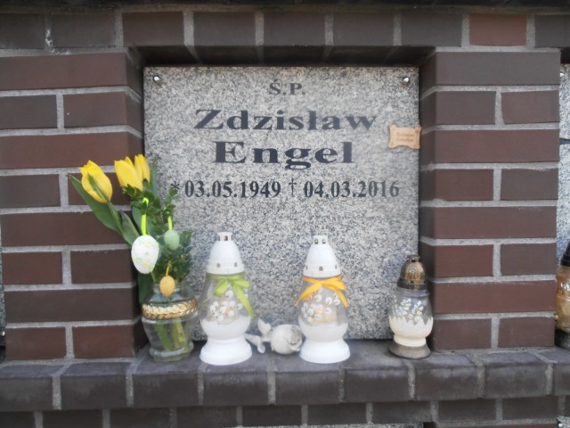 Krystyna Engel 1948 Legnica - Grobonet - Wyszukiwarka osób pochowanych