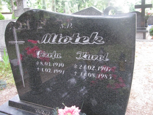 Kazimiera Piotrowicz 1932 Legnica - Grobonet - Wyszukiwarka osób pochowanych