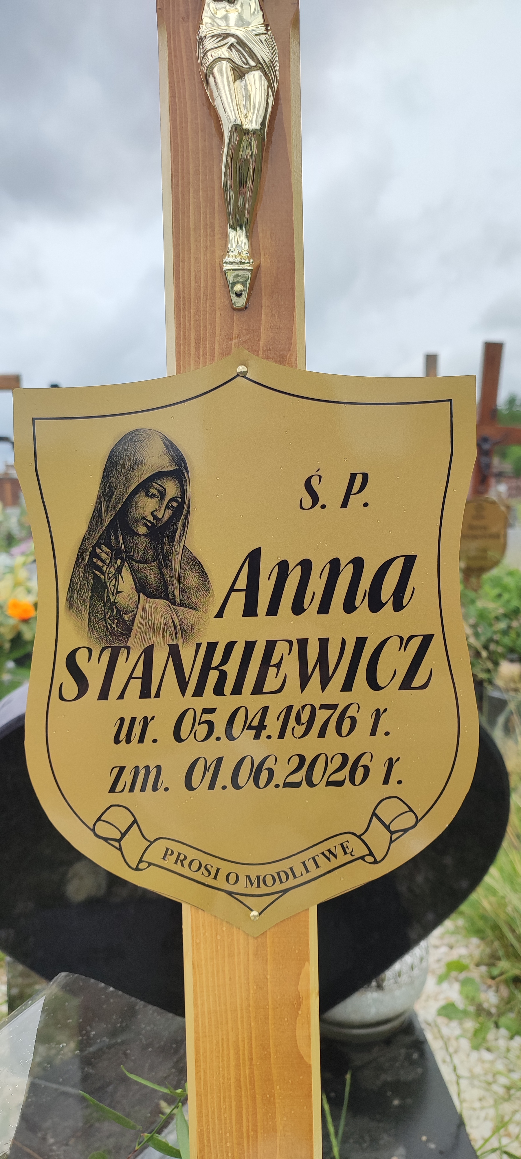 Anna Stankiewicz 1976 Legnica - Grobonet - Wyszukiwarka osób pochowanych