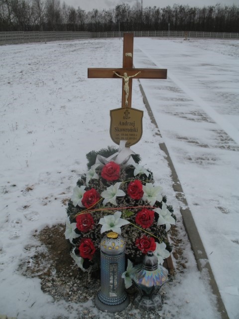 Andrzej SKOWROŃSKI 1953 Legnica - Grobonet - Wyszukiwarka osób pochowanych