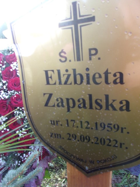 Elżbieta Zapalska 1959 Legnica - Grobonet - Wyszukiwarka osób pochowanych
