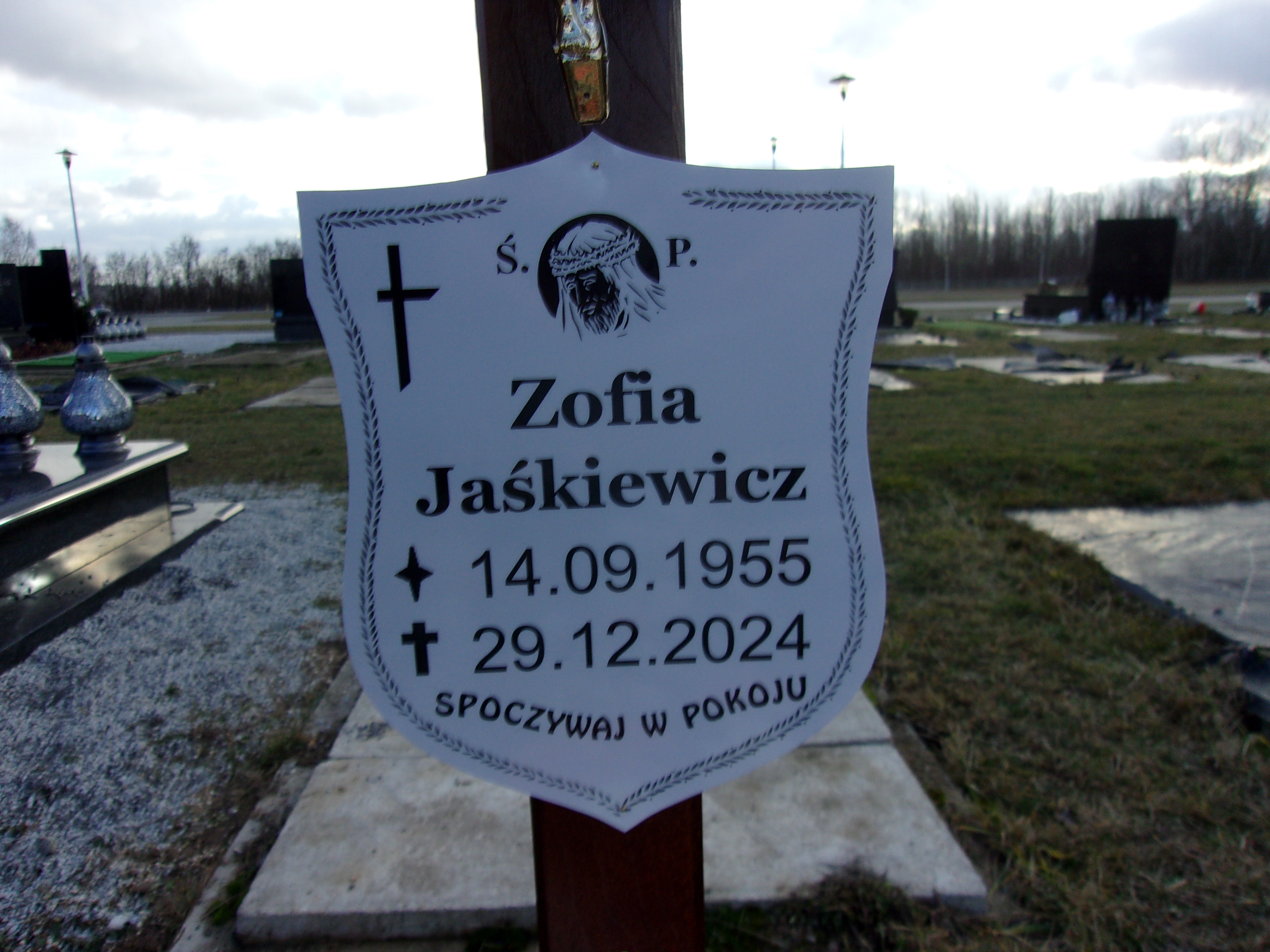 Zofia Jaśkiewicz 1955 Legnica - Grobonet - Wyszukiwarka osób pochowanych