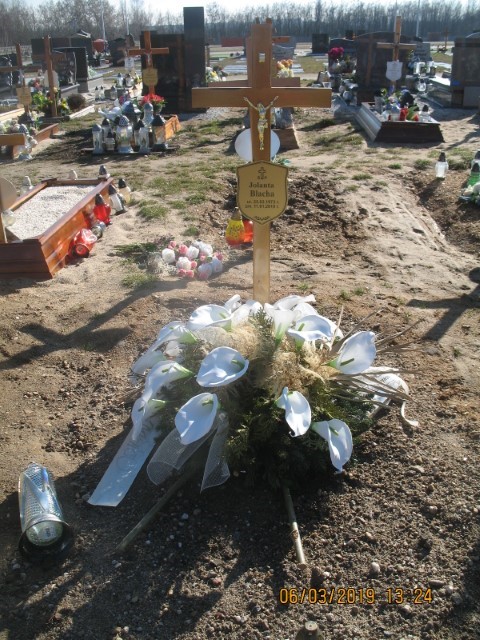 Jolanta BLACHA 1973 Legnica - Grobonet - Wyszukiwarka osób pochowanych