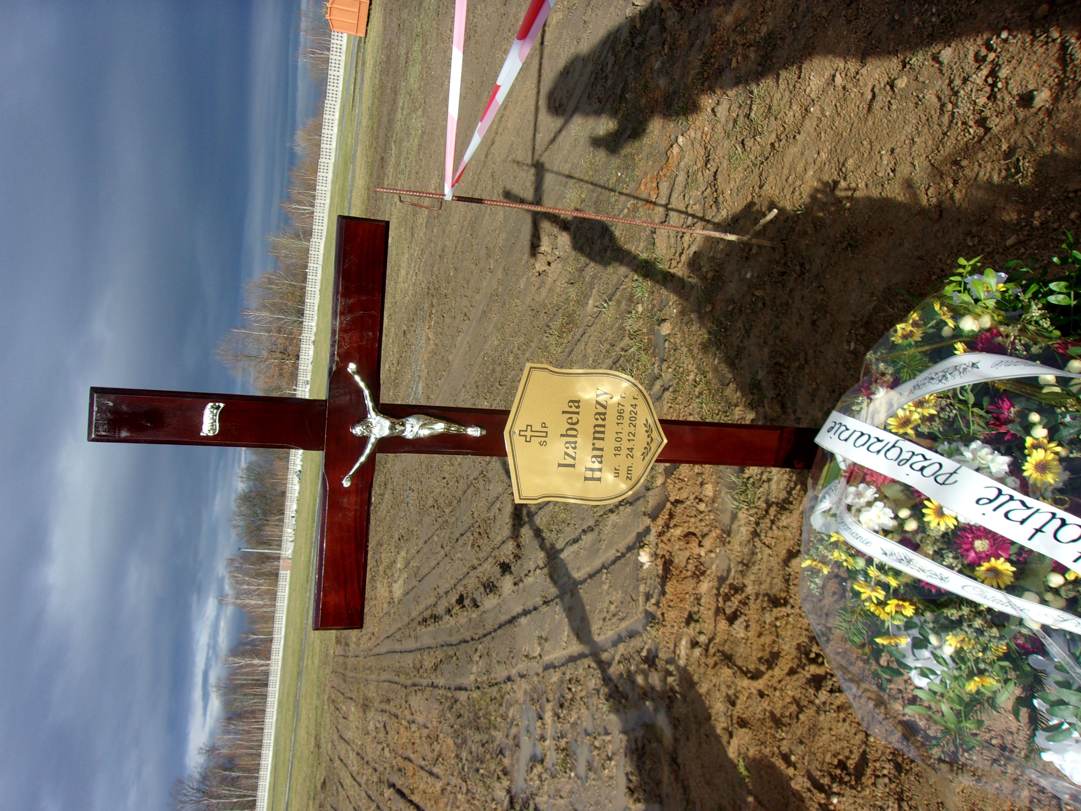 Izabela Harmazy 1967 Legnica - Grobonet - Wyszukiwarka osób pochowanych