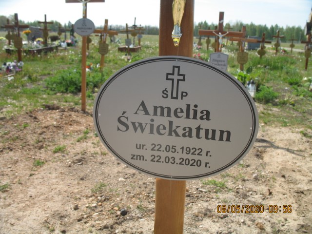 Grób AMELIA ŚWIEKATUN