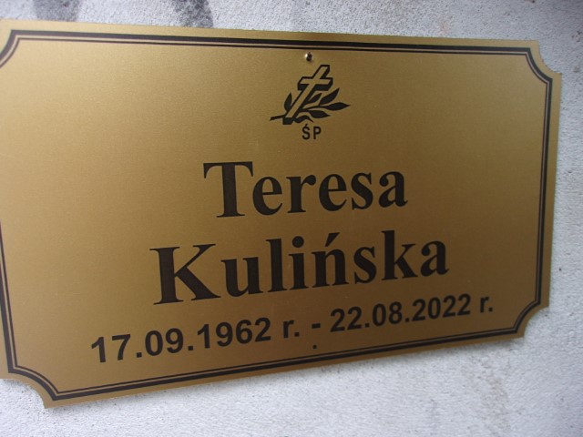 Teresa Kulińska 1962 Legnica - Grobonet - Wyszukiwarka osób pochowanych