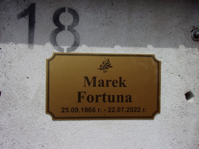 Marek Fortuna 1966 Legnica - Grobonet - Wyszukiwarka osób pochowanych