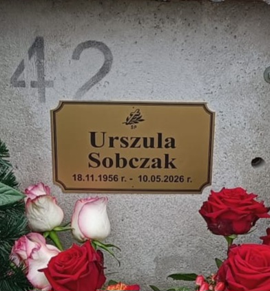 Urszula Sobczak 1956 Legnica - Grobonet - Wyszukiwarka osób pochowanych